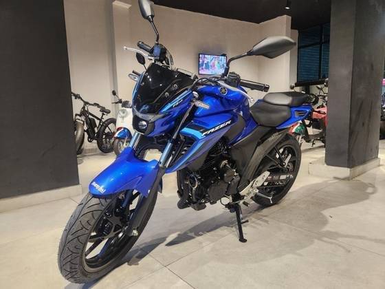 YAMAHA FZ25 FAZER CONNECTED ABS YAMAHA FZ25 FAZER CONNECTED ABS